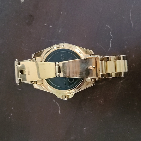 Michael Kors Smartwatch Rose Gold - Picture 5 of 5